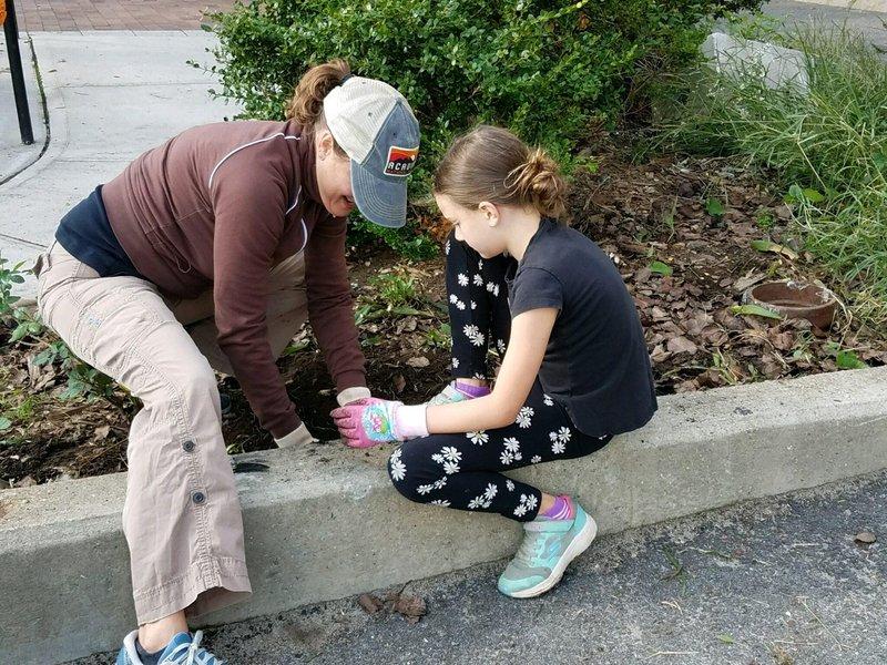 St. Francis Xavier Environment Ministry hosted a Clean Up Day at Glick Park next to the East River